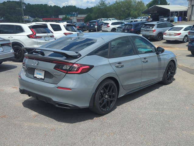 Vehicle image 6 of 29