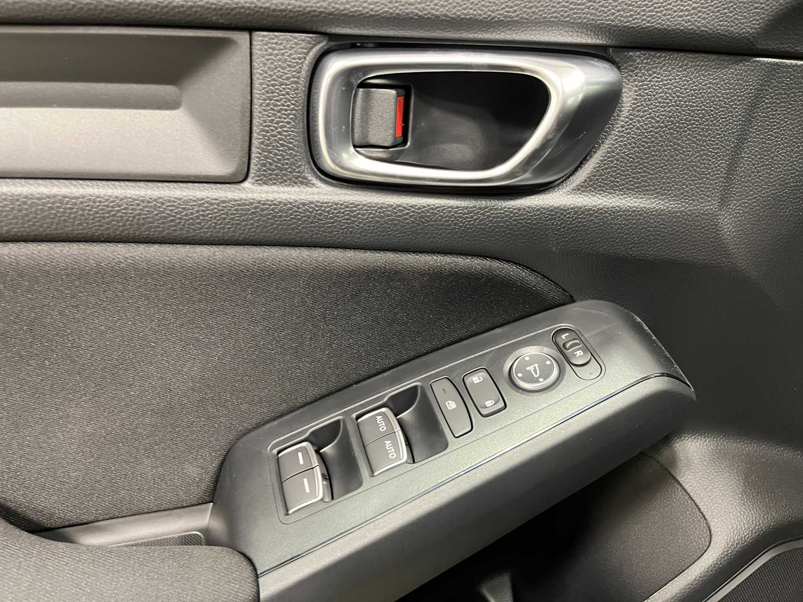 Vehicle image 25 of 25