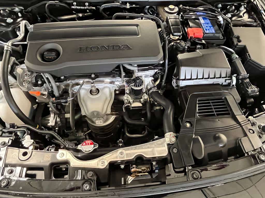 Vehicle image 9 of 25