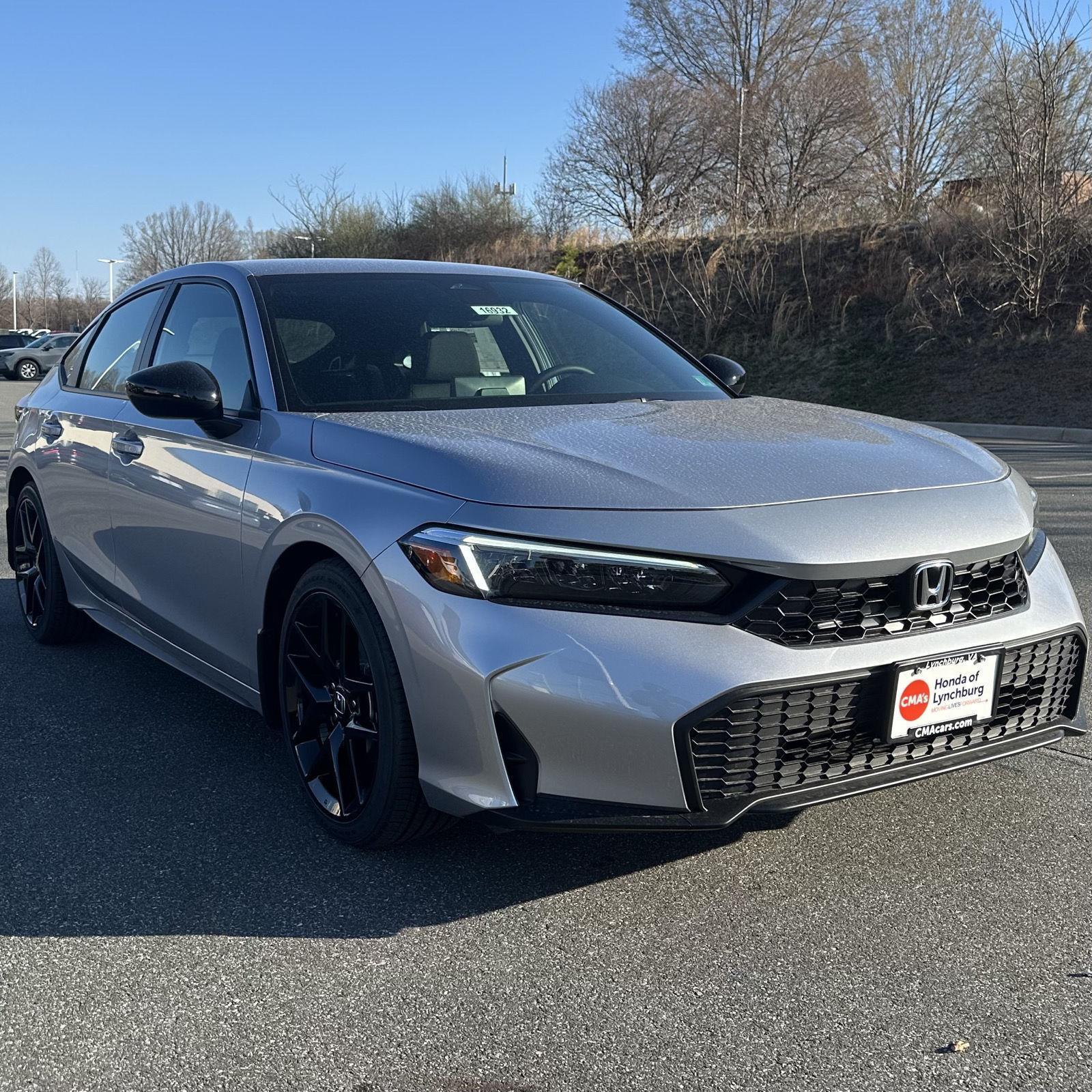 Vehicle image 3 of 29