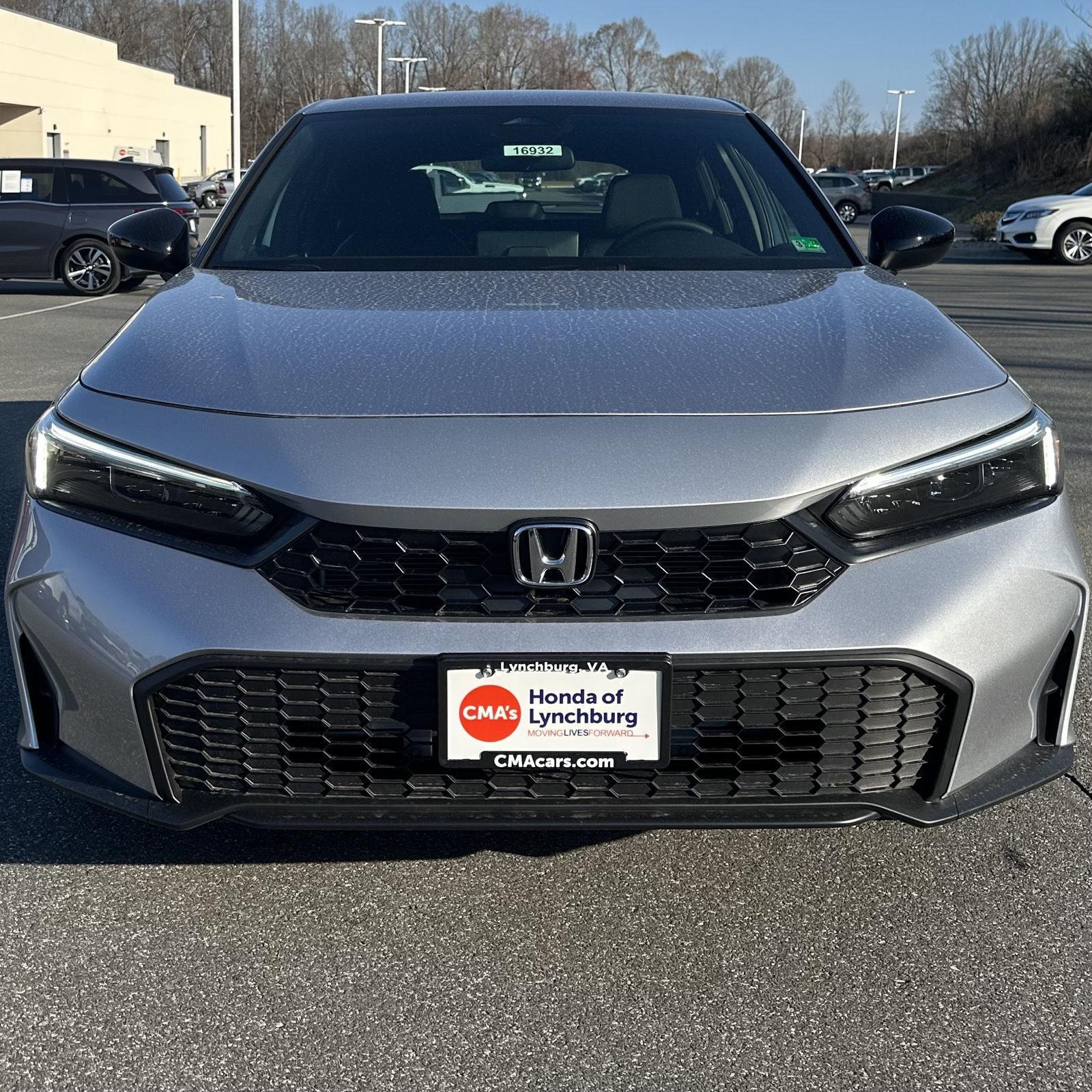 Vehicle image 2 of 29