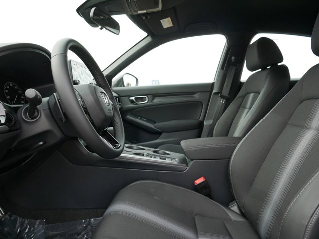 Vehicle image 3 of 10