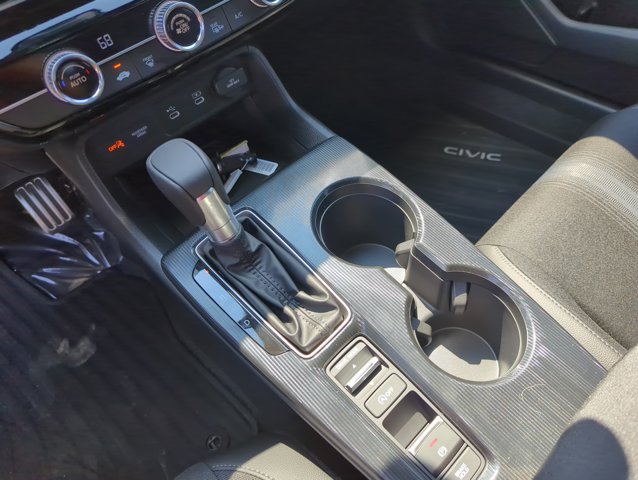 2025 Honda Civic Sport Image 17 of 29