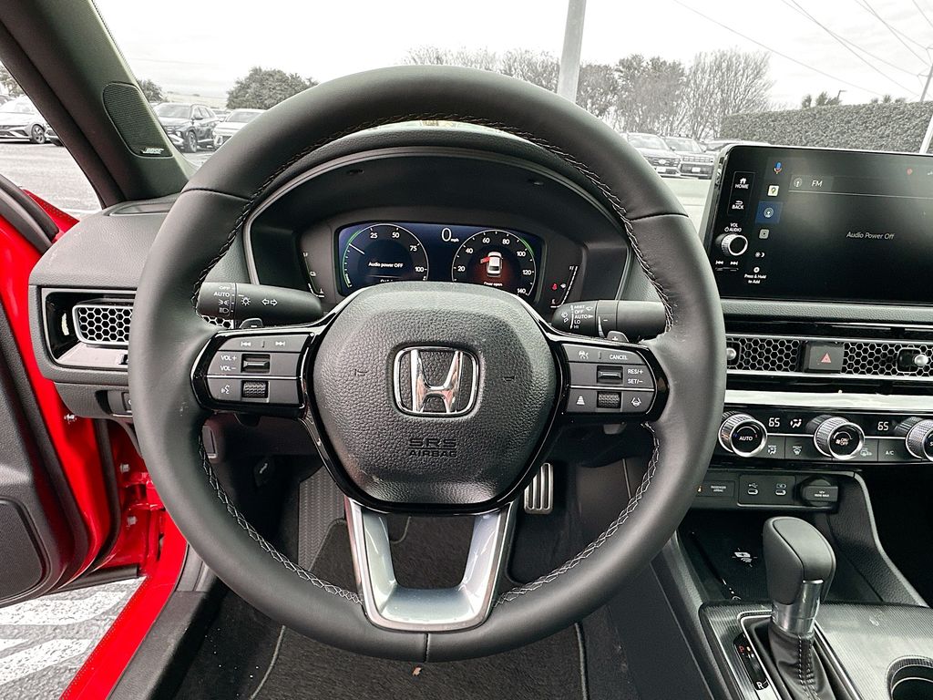 Vehicle image 10 of 23