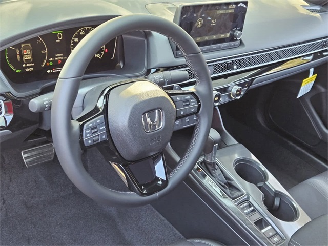Vehicle image 6 of 26
