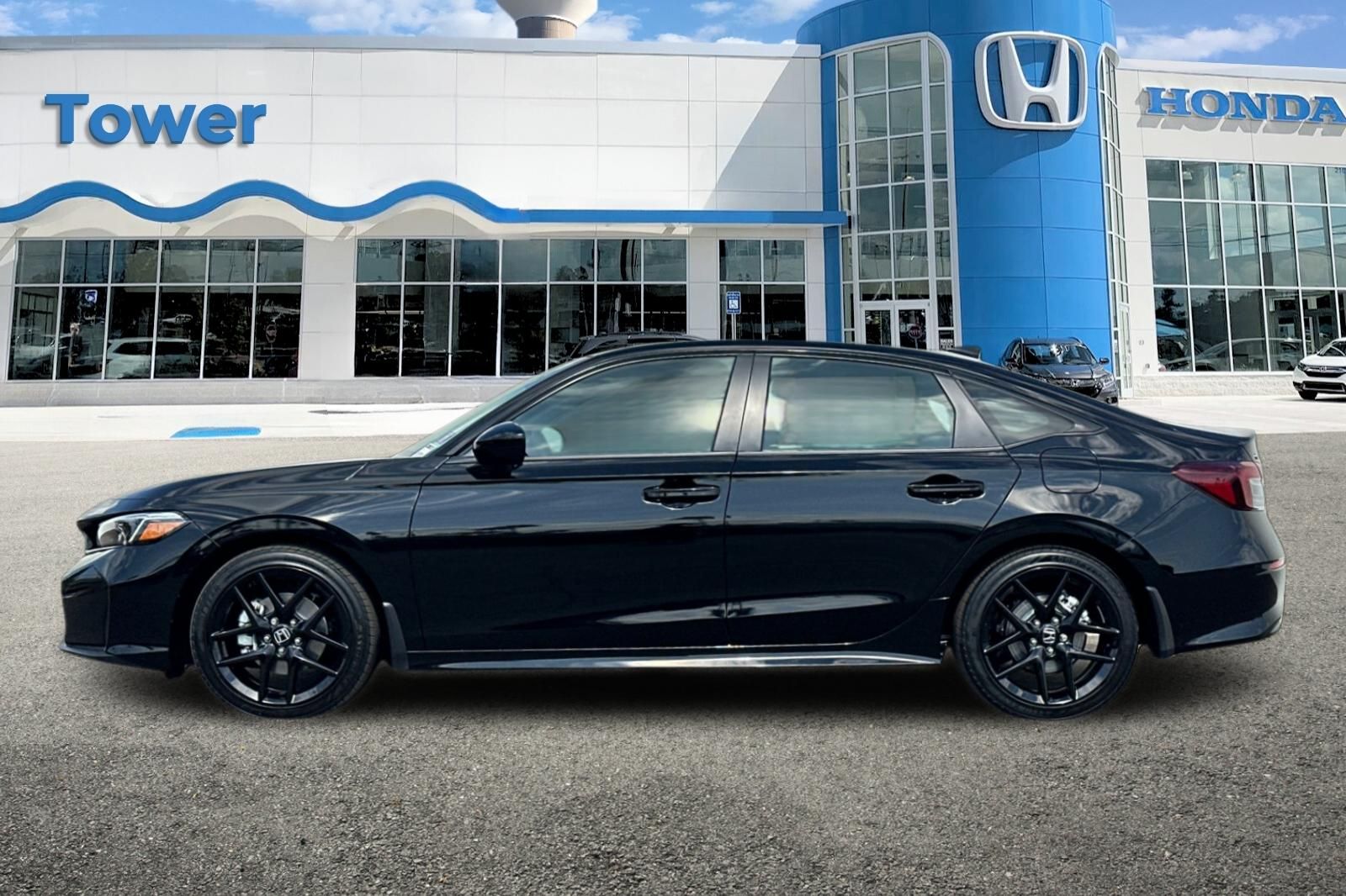 Vehicle image 9 of 31