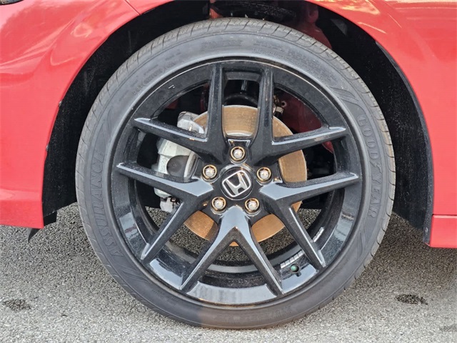 Vehicle image 9 of 26