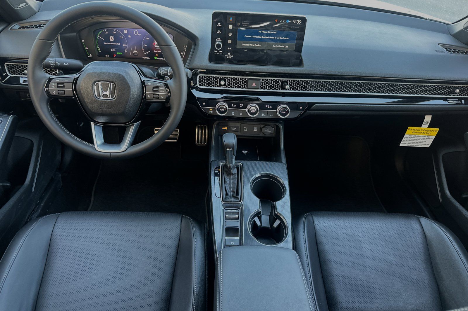 Vehicle image 14 of 30
