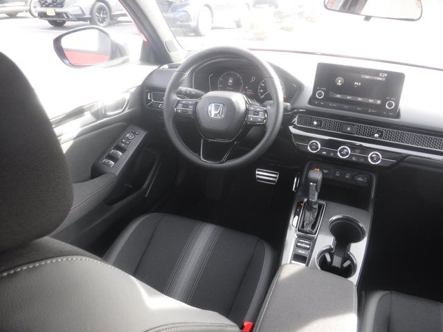 Vehicle image 18 of 23