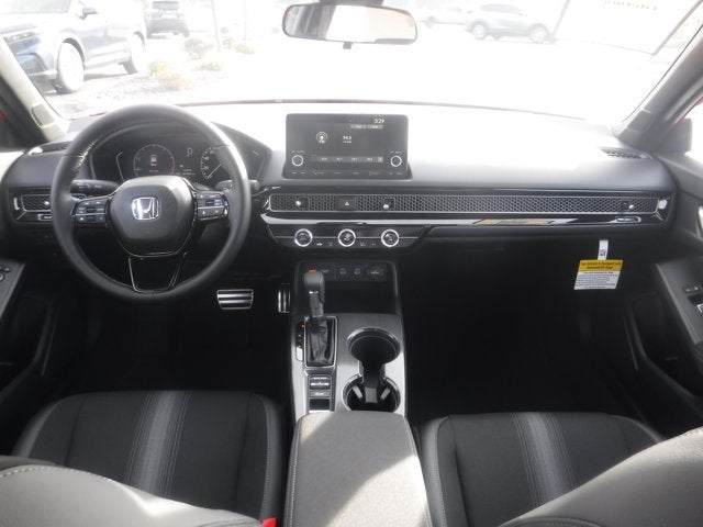 Vehicle image 16 of 23