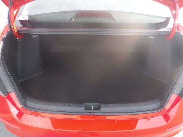 Vehicle image 15 of 23