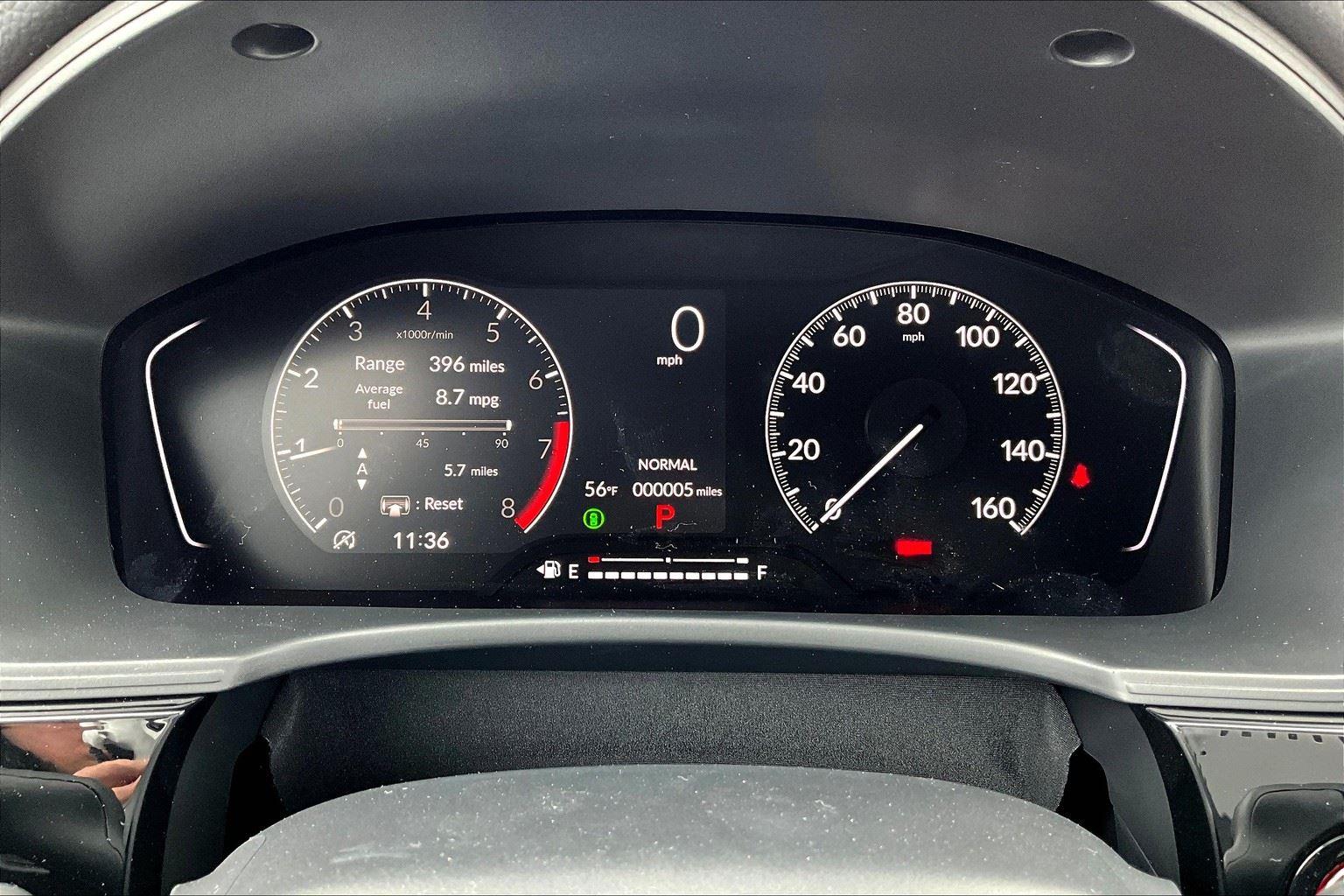 Vehicle image 19 of 26