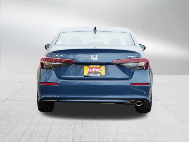 Vehicle image 6 of 24