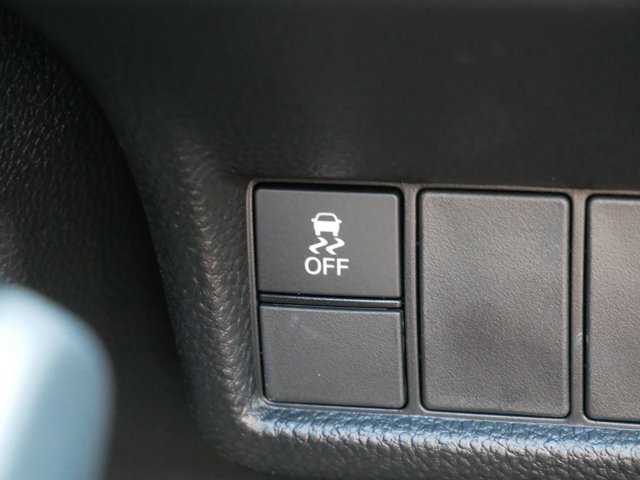 Vehicle image 12 of 24