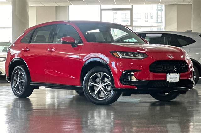 Vehicle image 3 of 24