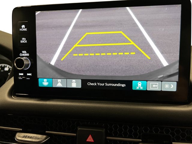 Vehicle image 24 of 33