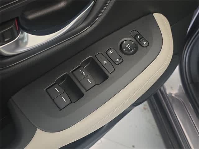 Vehicle image 38 of 38