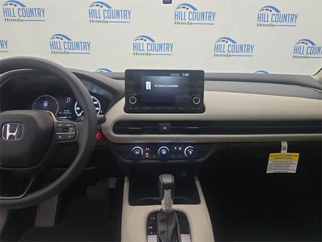 Vehicle image 21 of 38