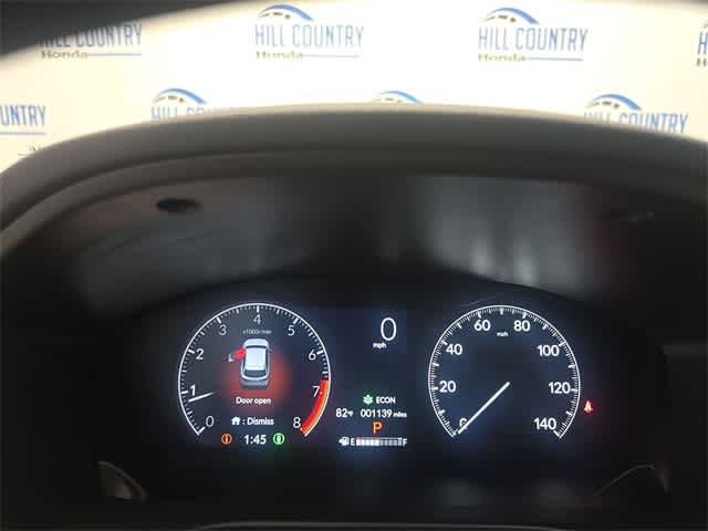 Vehicle image 24 of 38