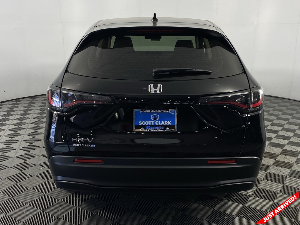 Vehicle image 6 of 20
