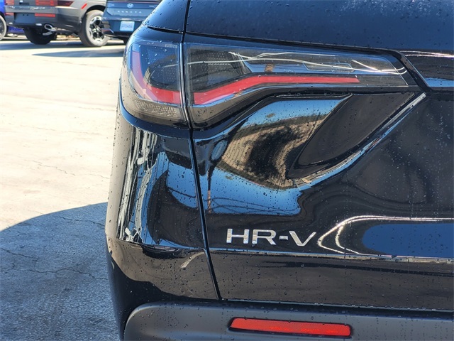 Vehicle image 7 of 20