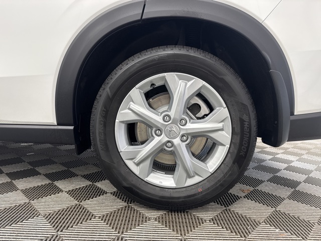 Vehicle image 11 of 30