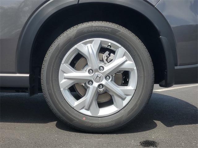 Vehicle image 8 of 25