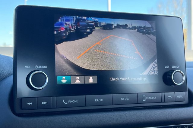Vehicle image 10 of 13