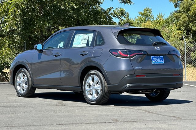 Vehicle image 8 of 13