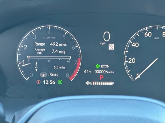 Vehicle image 14 of 18