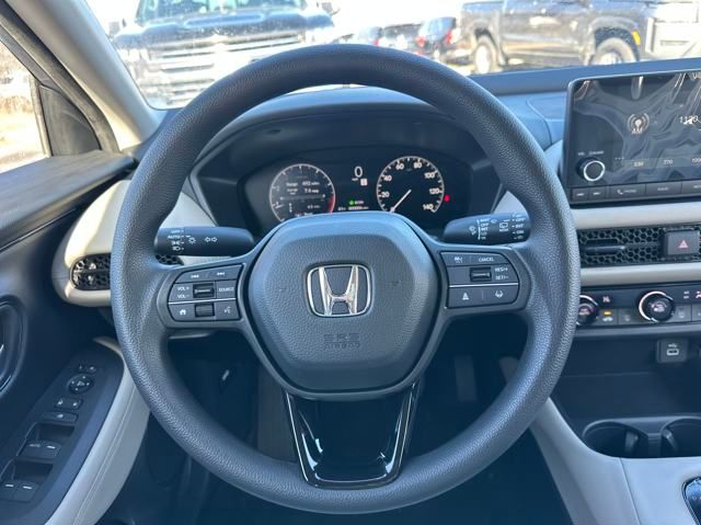 Vehicle image 12 of 18