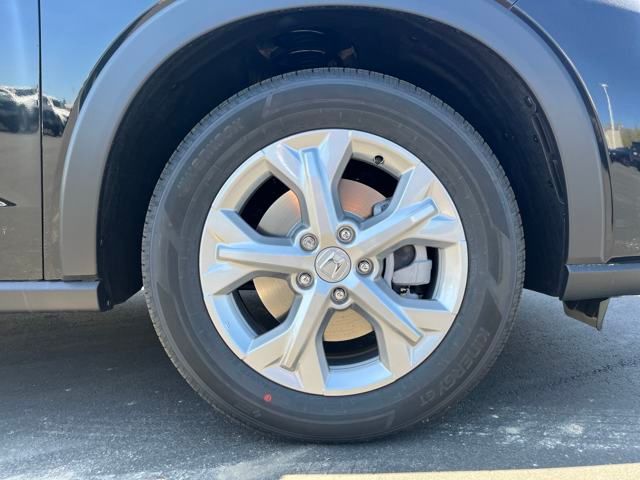 Vehicle image 11 of 36