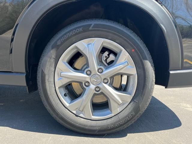 Vehicle image 10 of 36