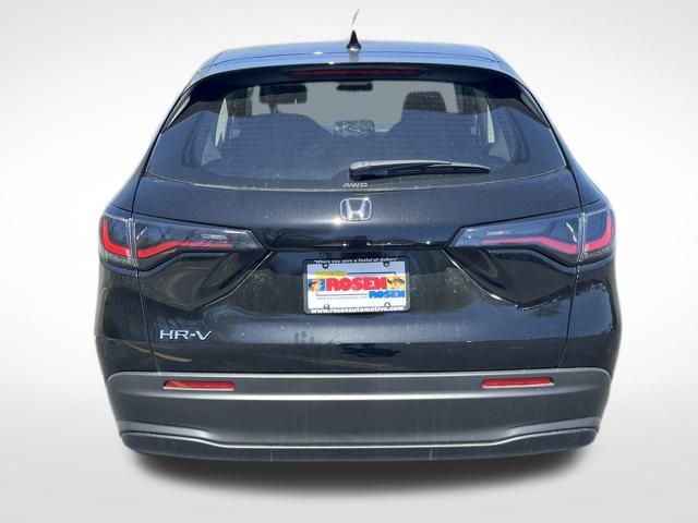 Vehicle image 6 of 36