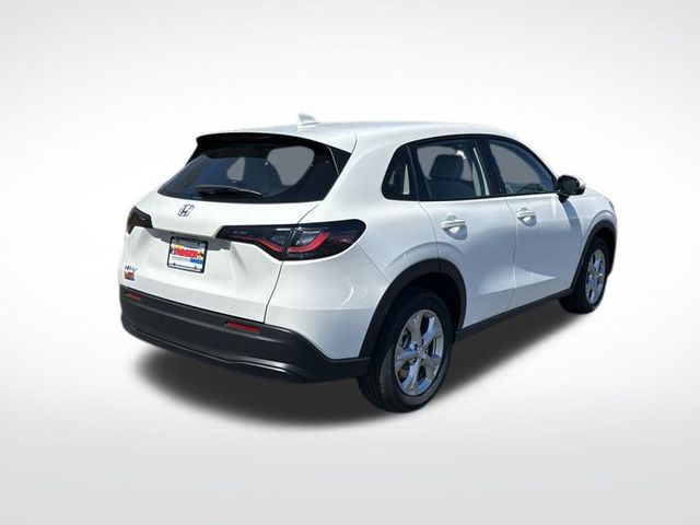 Vehicle image 5 of 34