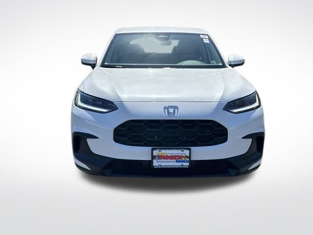Vehicle image 2 of 34