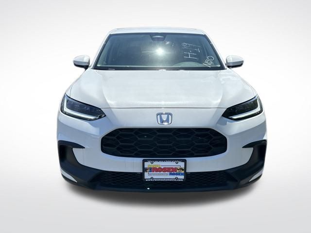 Vehicle image 2 of 34