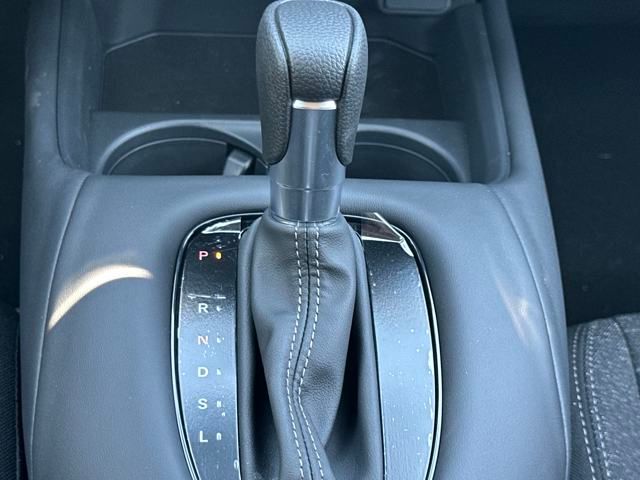 Vehicle image 29 of 34