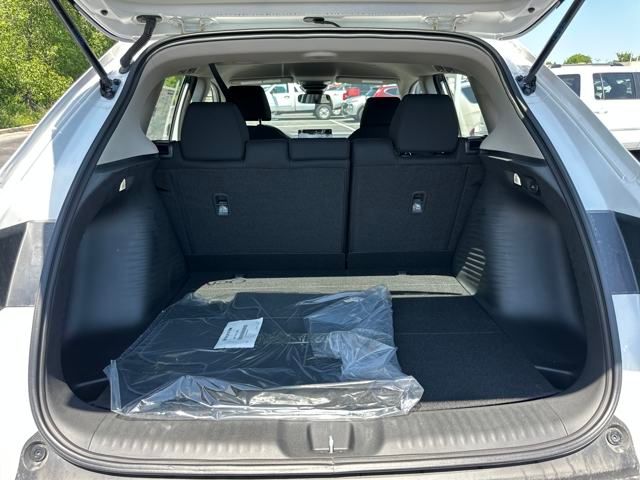 Vehicle image 12 of 34