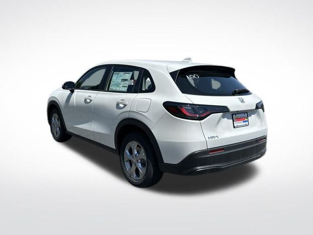 Vehicle image 7 of 34