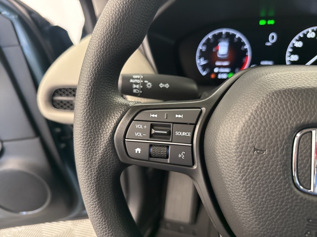 Vehicle image 16 of 29