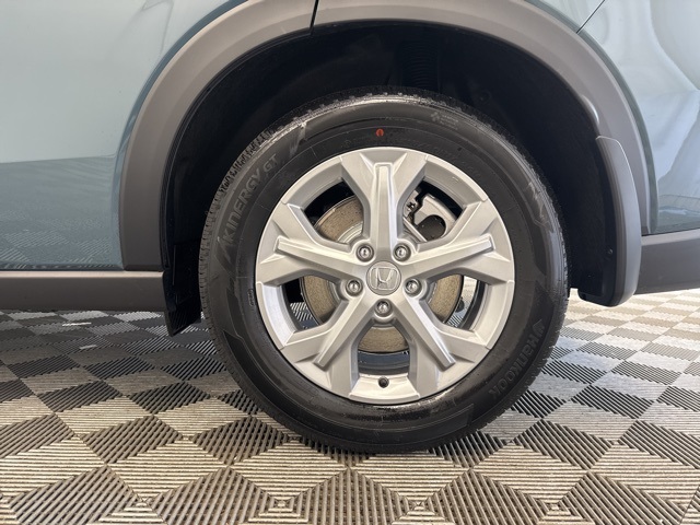Vehicle image 11 of 29