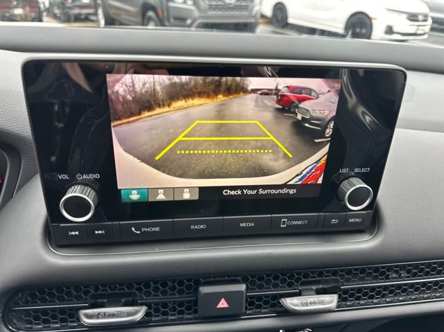 Vehicle image 19 of 20