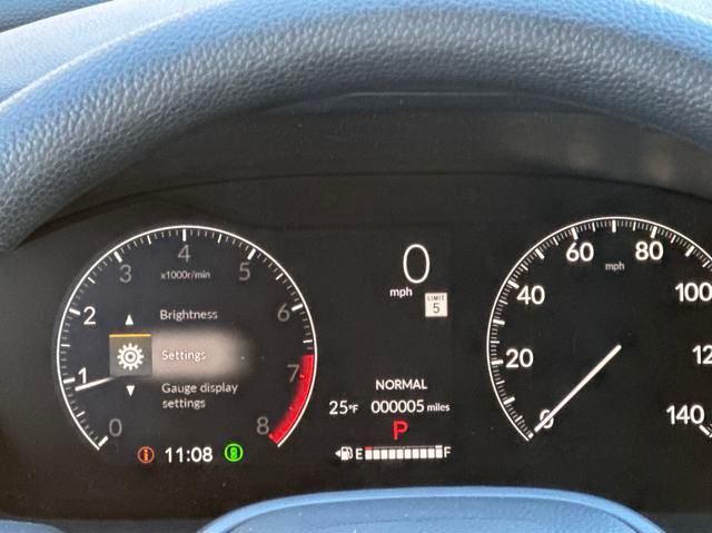 Vehicle image 13 of 20