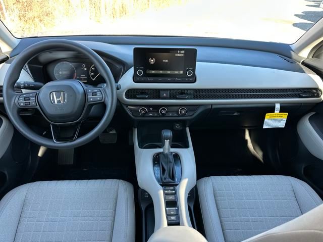 Vehicle image 10 of 20