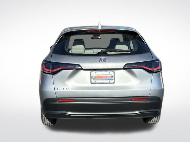 Vehicle image 6 of 20