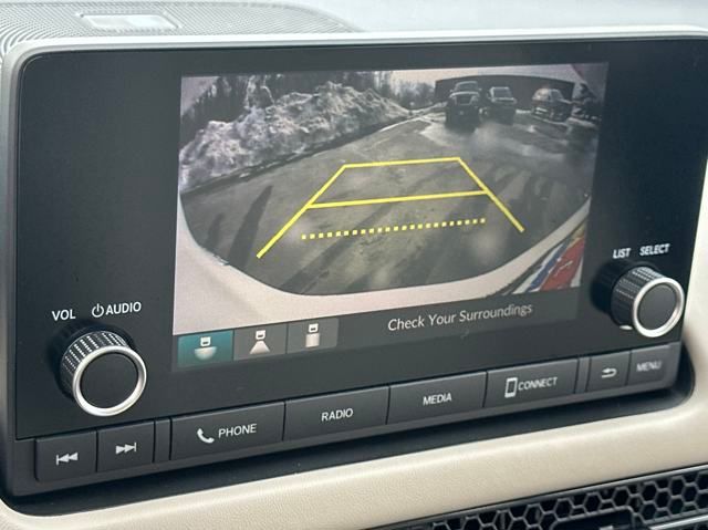 Vehicle image 19 of 20