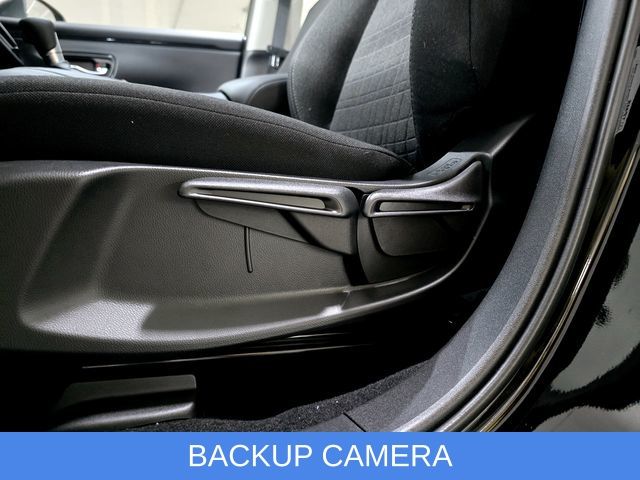 Vehicle image 12 of 39