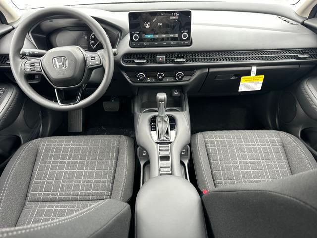 Vehicle image 15 of 34