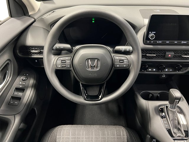 Vehicle image 15 of 31